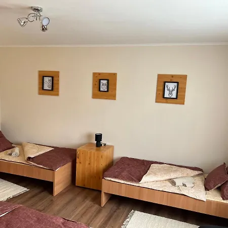 Negy Evszak Vendeghaz Hotel apartamentowy