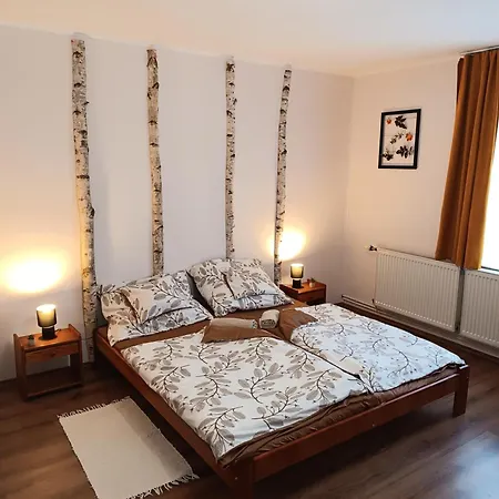 Hotel apartamentowy Negy Evszak Vendeghaz *